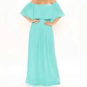 *NWOT* FASHIONNOVA Turquoise Match In Heaven Maxi Dress L